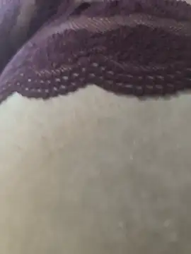 MadaamJizz_DickLewd webcam