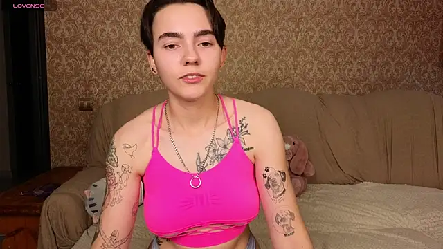 yourfav0ritegirls webcam