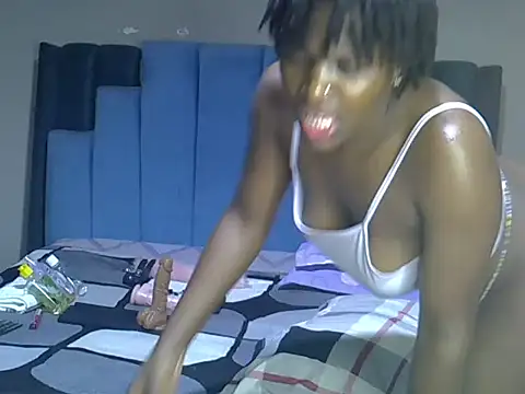 melanin_moon webcam