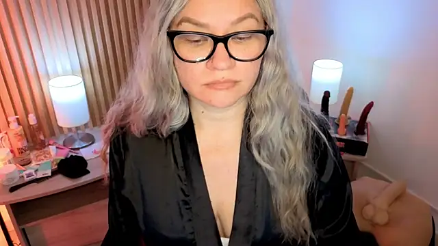 MarianL0ve webcam