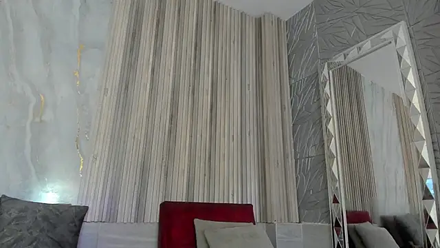 BriannaChelsea webcam
