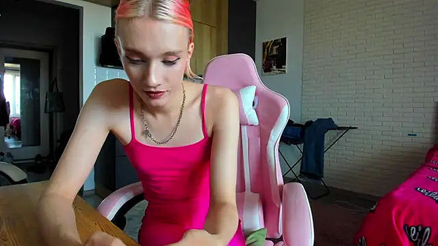 Celi - Trans webcam sex chat