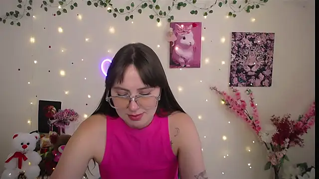 Amanda_Bright_ live cam on StripChat