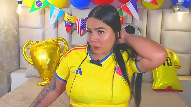 EmilyQueen3x webcam