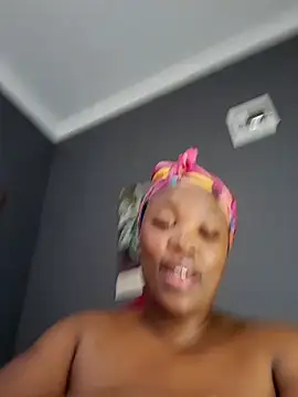 SWEETDOLLY29XX webcam
