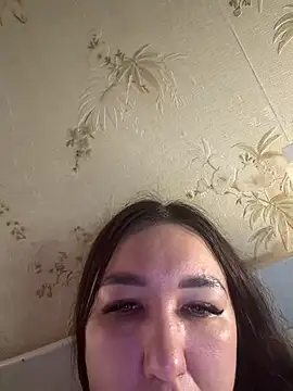 Naughtbaby_2025 live cam