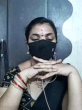 Leela_555 webcam