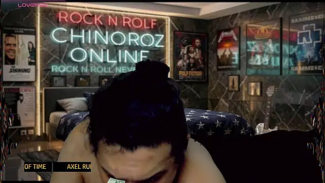chino_roz webcam