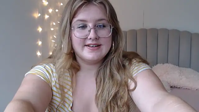 AgnesRoseCams live cam