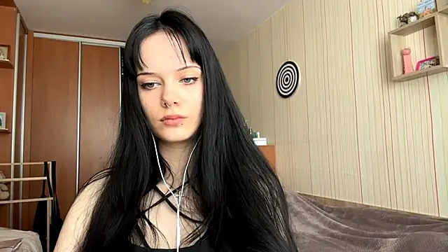 CharmaineElles live cam