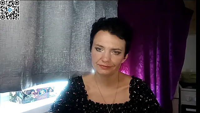 HotMamaQueen234