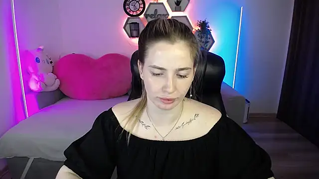 SabrinViolet webcam