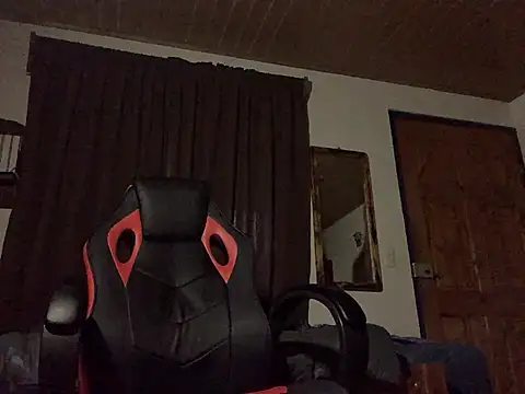 Nooneisthis webcam