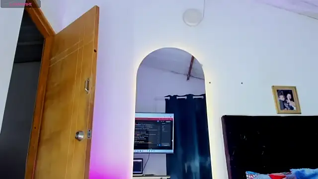 lyan_77 webcam