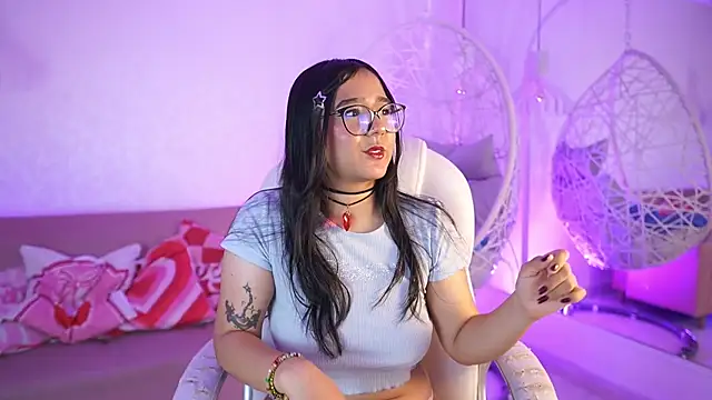 VioletJoness_ webcam