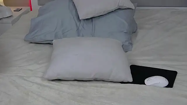 MadlenMelo webcam