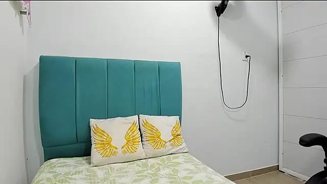 Mia__rose18 webcam