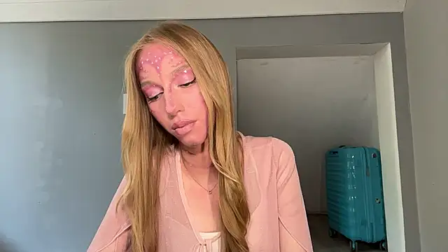 TraceyHowey webcam