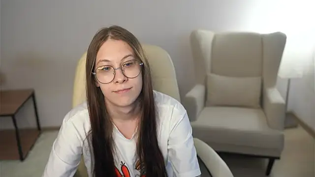 ClarisaBuress webcam