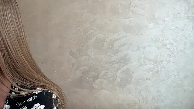 CaitlinaJayne23 live cam