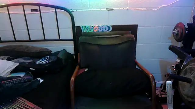 k1oudE live cam