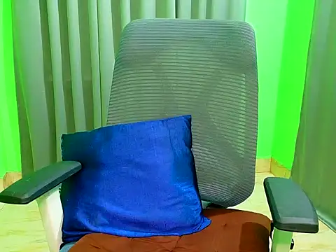 Spit_queen_ live cam