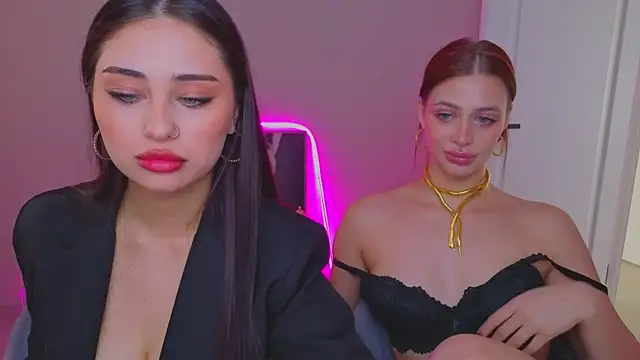 Sofia_Plump live cam