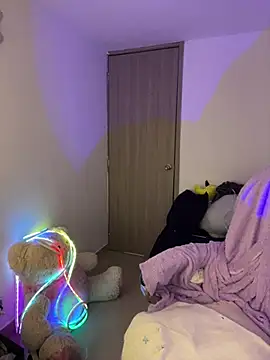 paola091 live cam