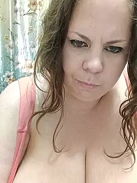Ginabig live cam