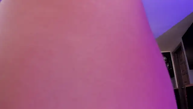 maddyowens (F teen) - 🌺Hot Striptease🌸