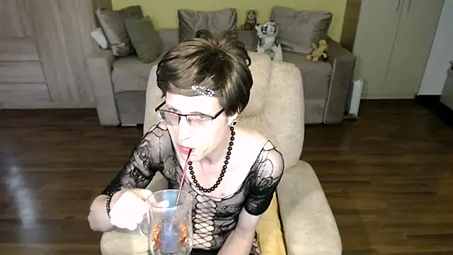 clementine (Ask my age) - #ahegao #anal #bisexuals #blowjob #brunettes #cam2cam #cheap-privates #deepthroat #erotic-dance #facesitting #fingering #gagging #handjob #hd #humiliation #masturbation #oil-show #penis-ring #petite #recordable-privates #recordable-publics #sex-toys #shaven #small-audience #striptease #white