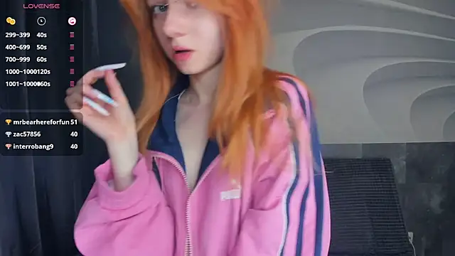 TarynPalek live cam