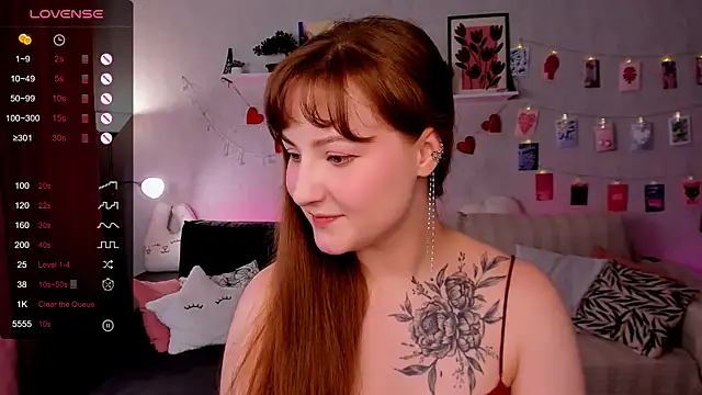 velvet_cherry_ webcam