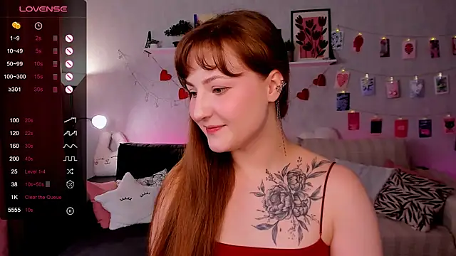 velvet_cherry_ webcam