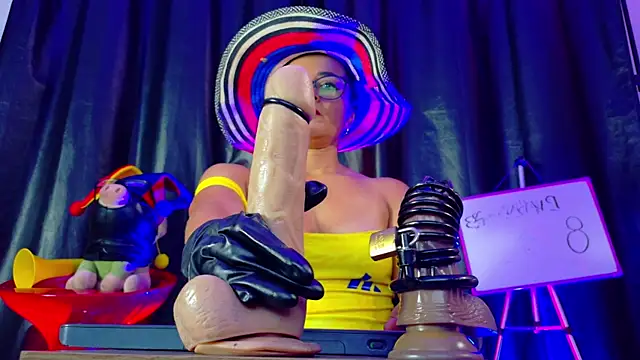 MistressSlut1 webcam