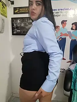 MAYE__13 webcam