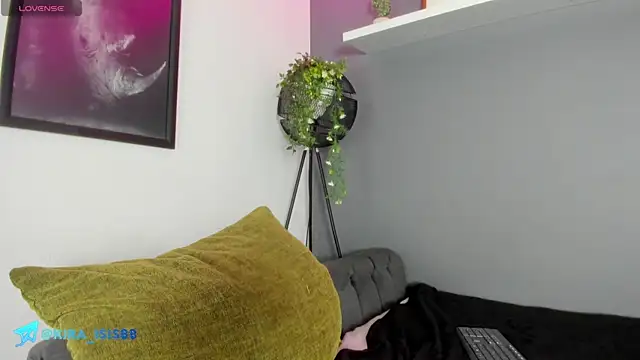 Kira_Exe_ webcam