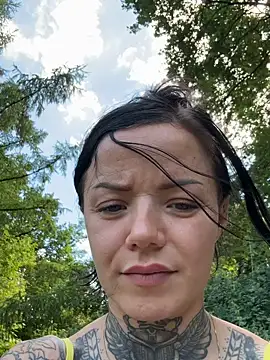 SkinnyLilly