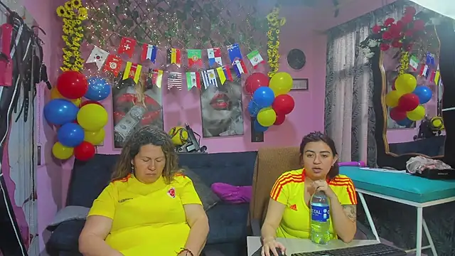 lesbiancuple webcam