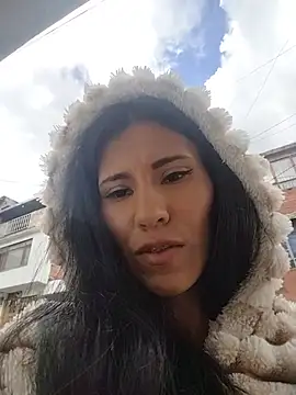 Annitarogers_ webcam