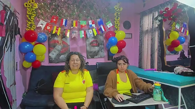 lesbiancuple webcam