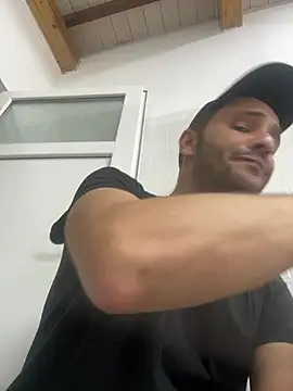 AlexandruUK