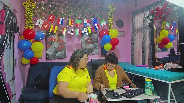 lesbiancuple webcam