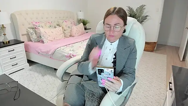 Vika73 webcam