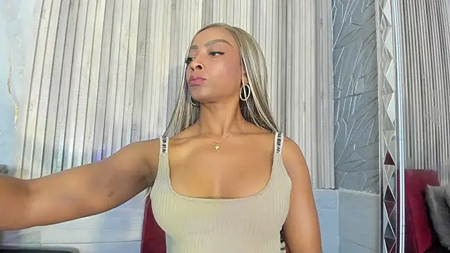 BriannaChelsea webcam