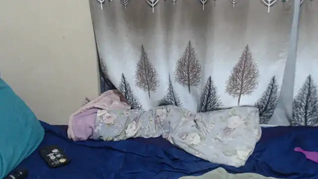 BadGirlMona webcam