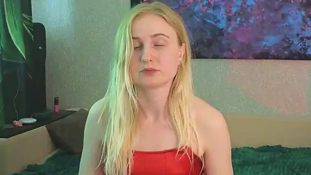 lanavi_smile - Lanavi_Smile's free webcam - UK Sex Cams