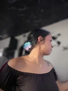 Isabella-Teen webcam