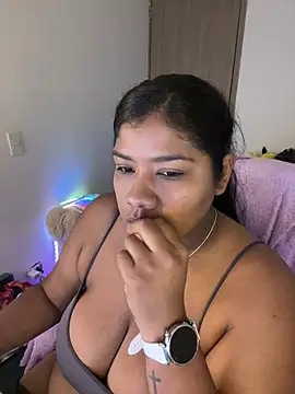 paola091 webcam