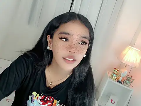 Nozomi_Wu webcam